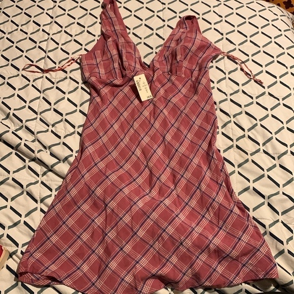 NWT Aeropostale plaid deep V neck mini dress 90s esthetic! - Picture 3 of 5